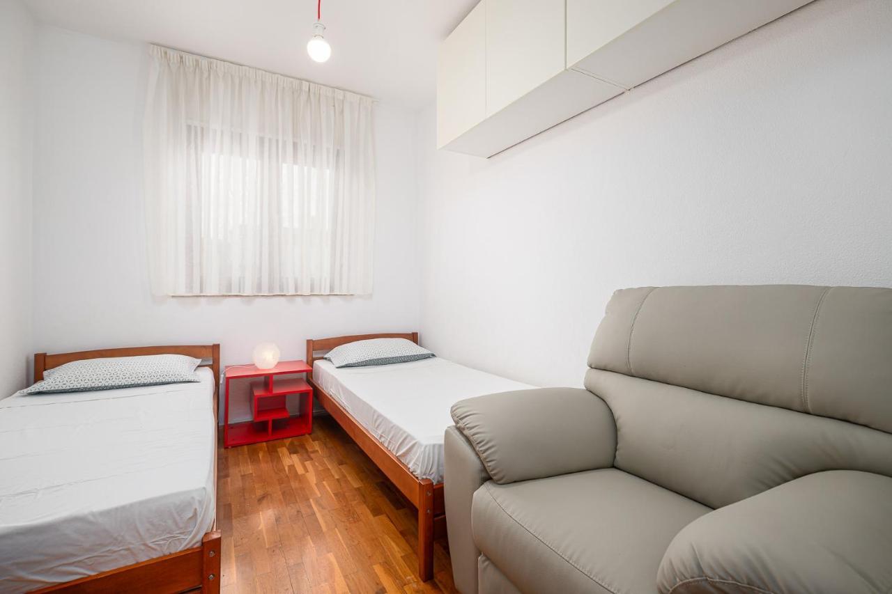 פורץ Sea View Apartment - Roberto מראה חיצוני תמונה